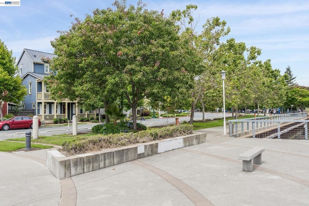 1568 Clement Ave, Alameda, CA 94501 Main Photo