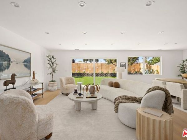 23861 Gilmore Street, Los Angeles, CA 91307