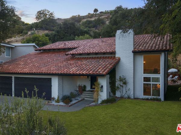 2267 Kelmscott Court, Westlake Village, CA 91361
