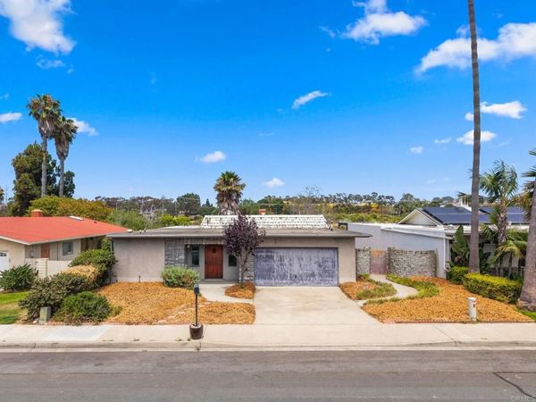 5120 El Arbol Drive, Carlsbad, CA 92008