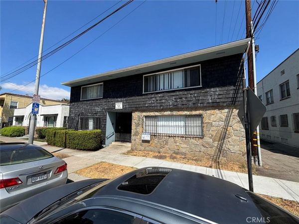 723 E 6th, Long Beach, CA 90802