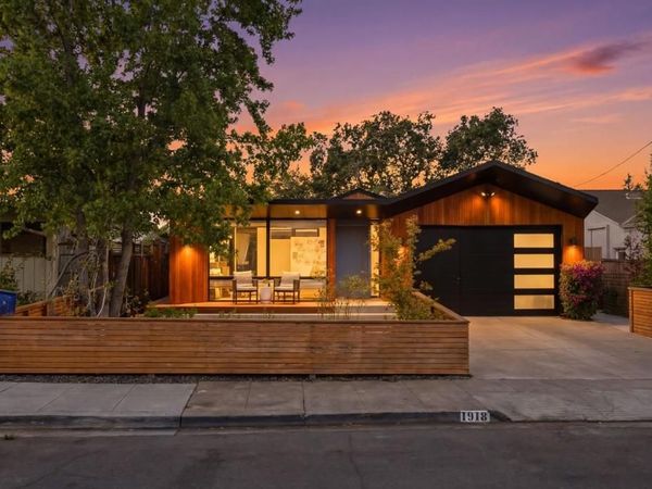 1918 White Oak Way, San Carlos, CA 94070