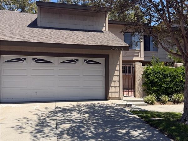 2624 N Tustin Avenue, Unit D, Santa Ana, CA 92705