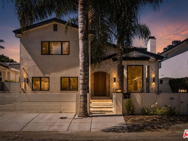 14807 Otsego Street, Sherman Oaks, CA 91403