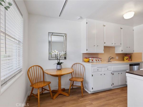 2075 E Appleton Street, Unit 17, Long Beach, CA 90803