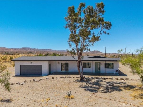 2670 N Sage Avenue, Landers, CA 92285