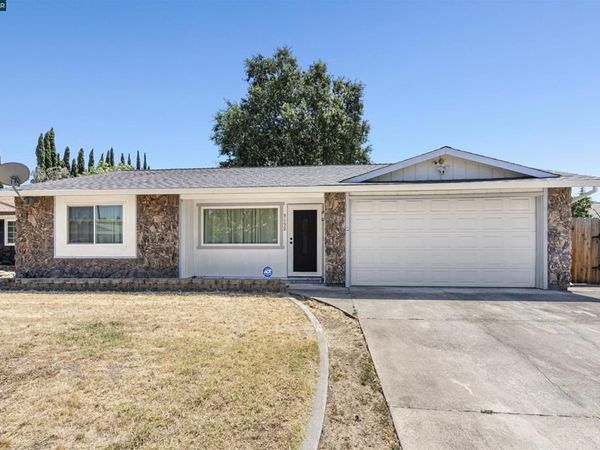 9152 Castlebar Way, Sacramento, CA 95826