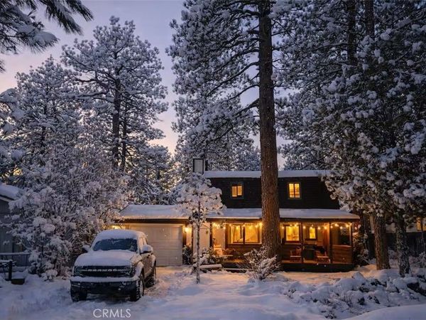 1166 Navajo Street, Fawnskin, CA 92333