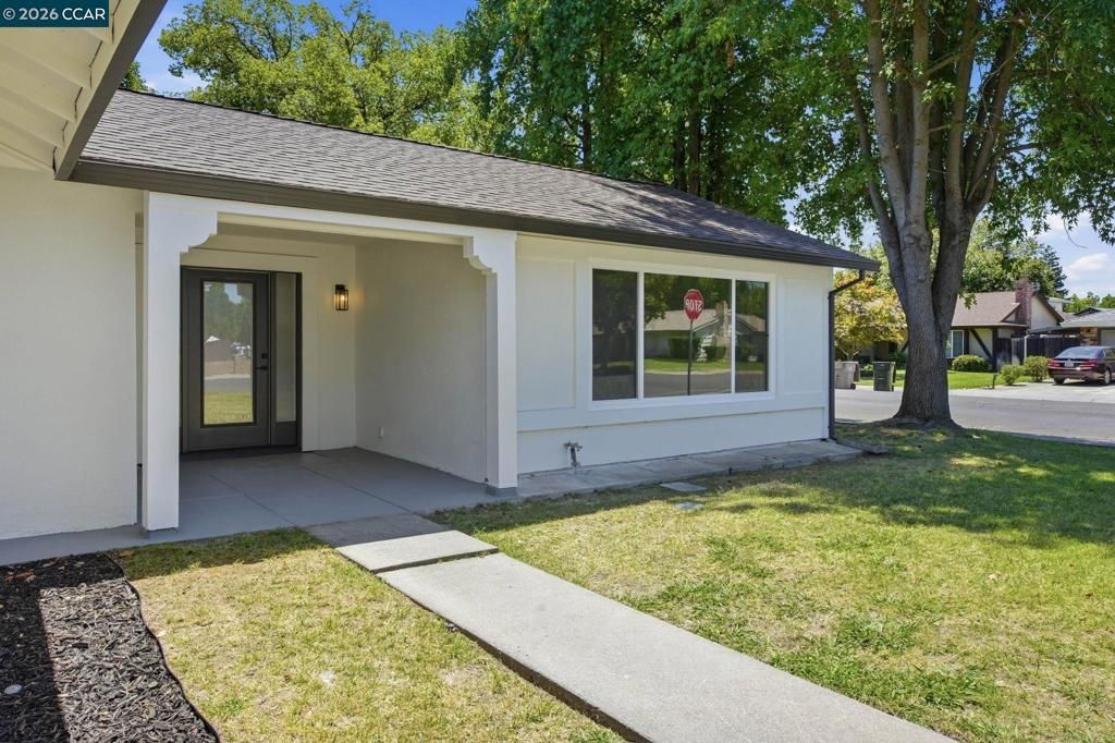 1140 Edmonton Dr, Sacramento, CA 95833 Main Photo