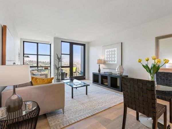 451 Donahue Street, Unit 407, San Francisco, CA 94124