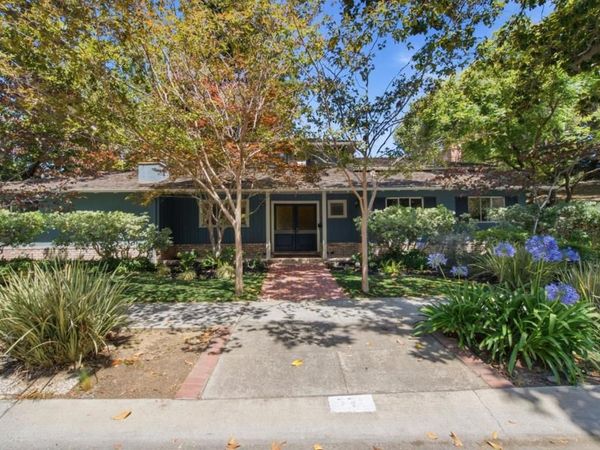 771 Center Drive, Palo Alto, CA 94301