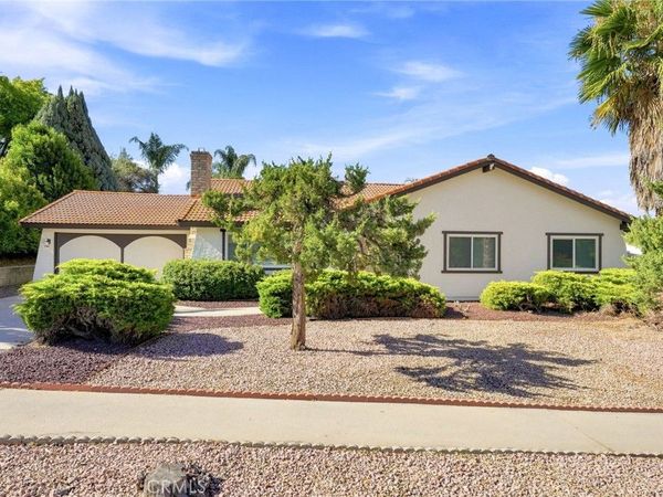 35785 Date Avenue, Yucaipa, CA 92399