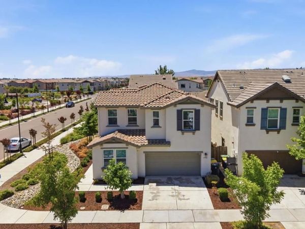 1702 Plumas Drive, Lathrop, CA 95330