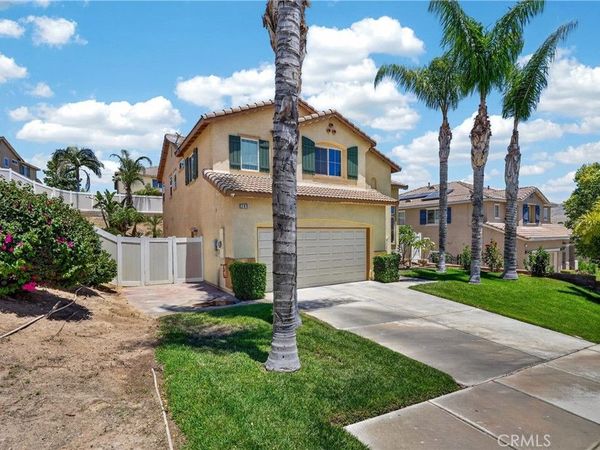 289 Kieswetter, Colton, CA 92324