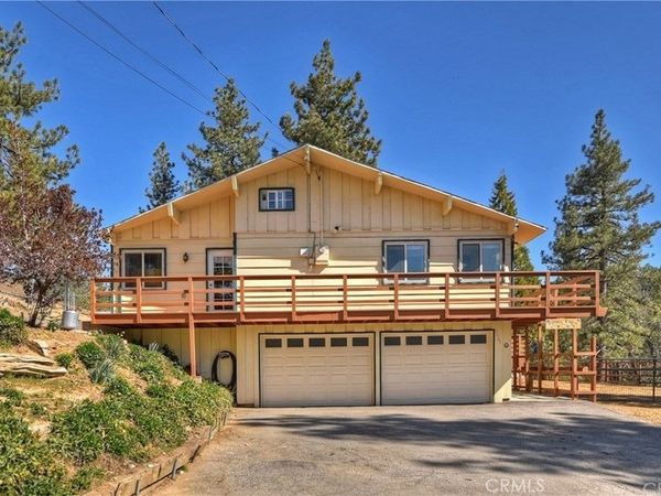 32745 Hilltop, Running Springs, CA 92382