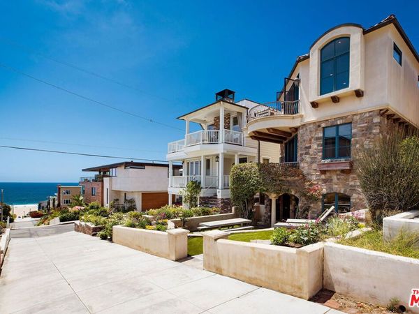 221 3rd Street, Manhattan Beach, CA 90266