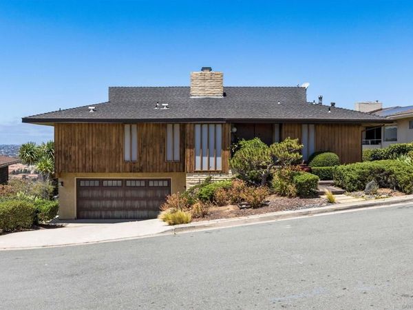 2020 Rodelane, San Diego, CA 92103
