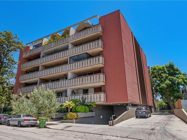 11044 Ophir, Unit 403, Los Angeles, CA 90024