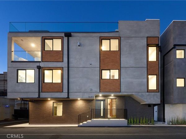 16811 14th, Sunset Beach, CA 90742