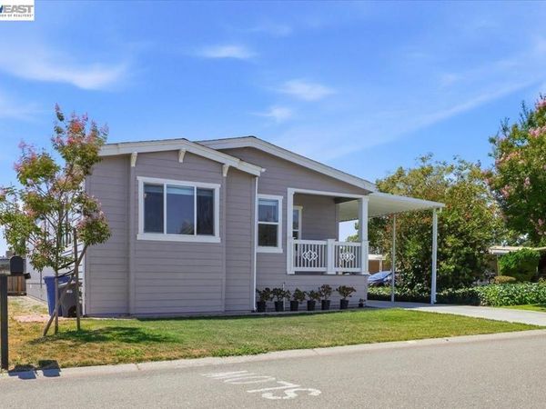 27915 Pueblo Springs, Hayward, CA 94545