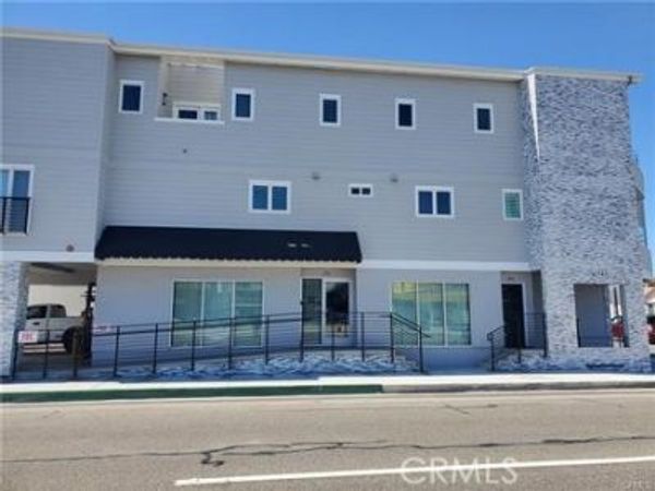 16741 Pacific Coast, Unit 201, Sunset Beach, CA 90742