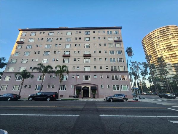 10 Atlantic Avenue, Unit 706, Long Beach, CA 90802