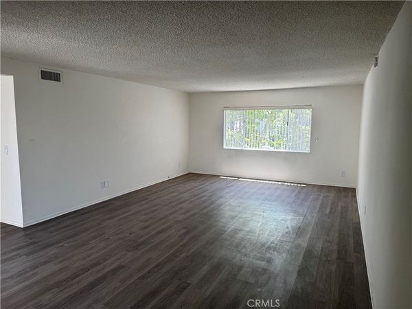 475 E Cypress, Unit 300, Redlands, CA 92373