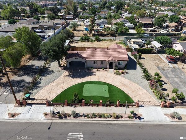 231 W 5th Street, Perris, CA 92570