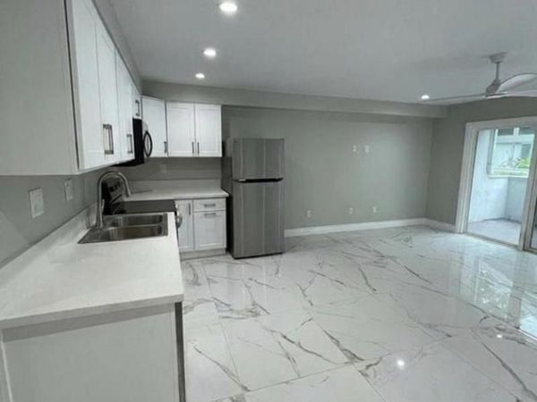 2665 E Harbor Boulevard, Ventura, CA 93001