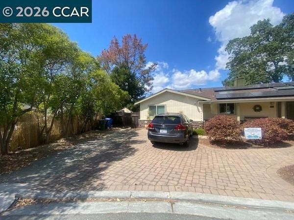 12 Trina Ct, Walnut Creek, CA 94596