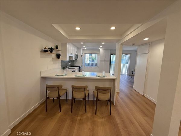 1137 N Maryland Avenue N, Unit 5, Glendale, CA 91207