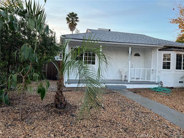 6653 Quakertown, Winnetka, CA 91306