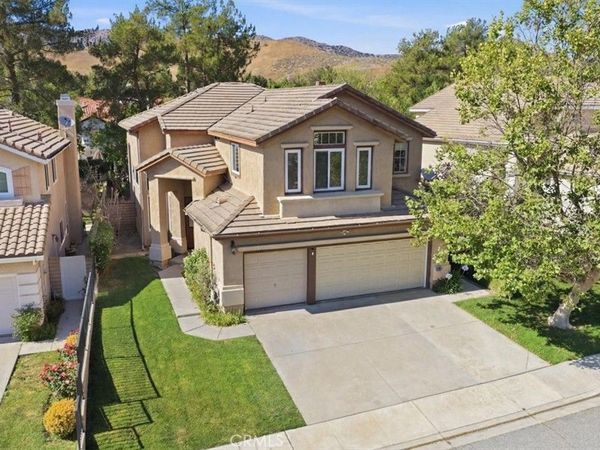 5199 Carmento Drive, Oak Park, CA 91377