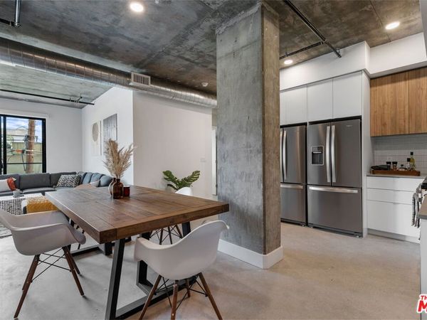 3800 Mentone Avenue, Unit 407, Culver City, CA 90232