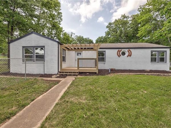 5200 Miami Avenue, Kansas City, KS 66106