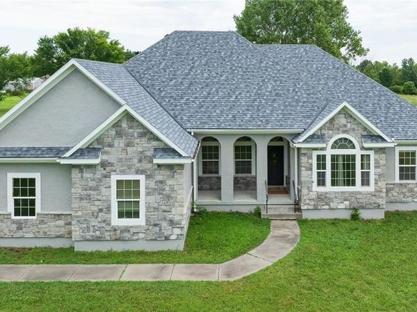 26908 E 219th Street, Pleasant Hill, MO 64080