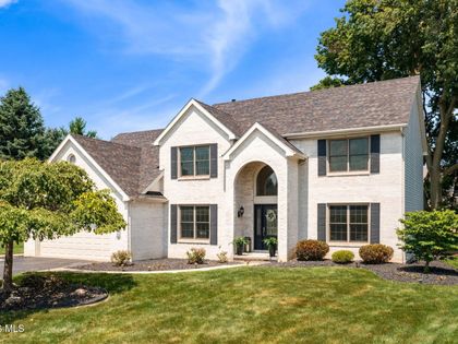 7710 Pilgrims Landing Maumee, OH 43537