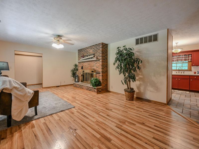 224 Meadow Lane, Springfield, OH 45505 Photo 12
