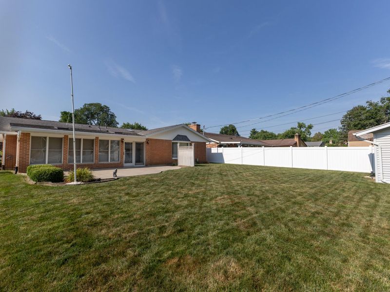 75 Ankara Avenue, Brookville, OH 45309 Photo 10