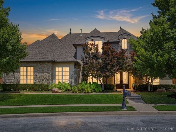 5917 E 106th Place, Tulsa, OK 74137