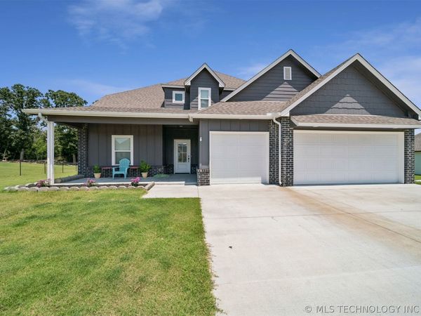 18983 Round Mountain Road , Catoosa, OK 74015