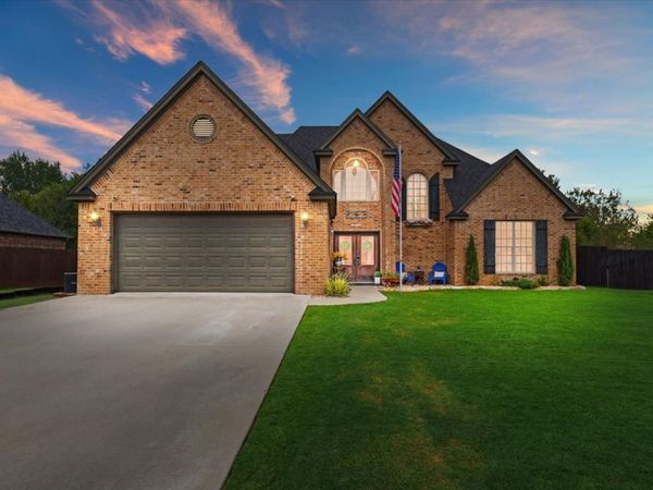 1002 Beretta Boulevard, Durant, OK 74701