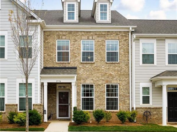1774 Welden Village Avenue , Kernersville, NC 27284
