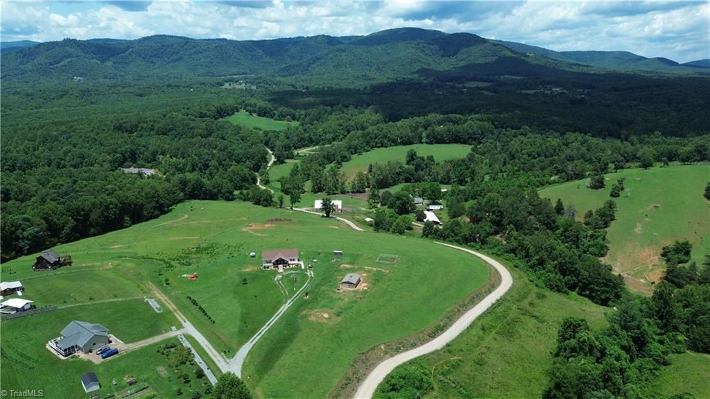 310 Triple Creek Drive, Traphill, NC 28685 Main Photo