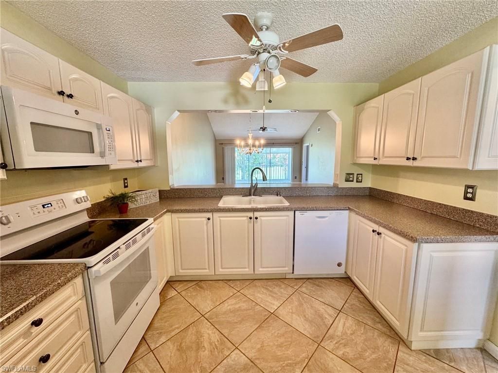 4524 Andover Way, Unit I-204, Naples, FL 34112 Photo