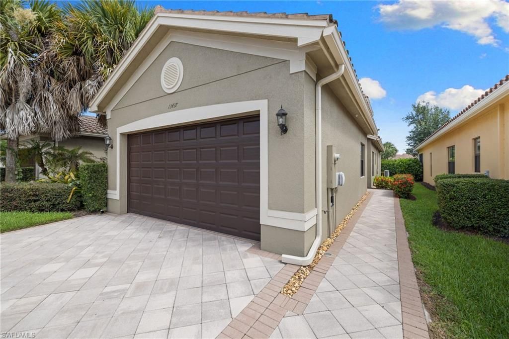 13437 Monticello Blvd, Naples, FL 34109 Photo