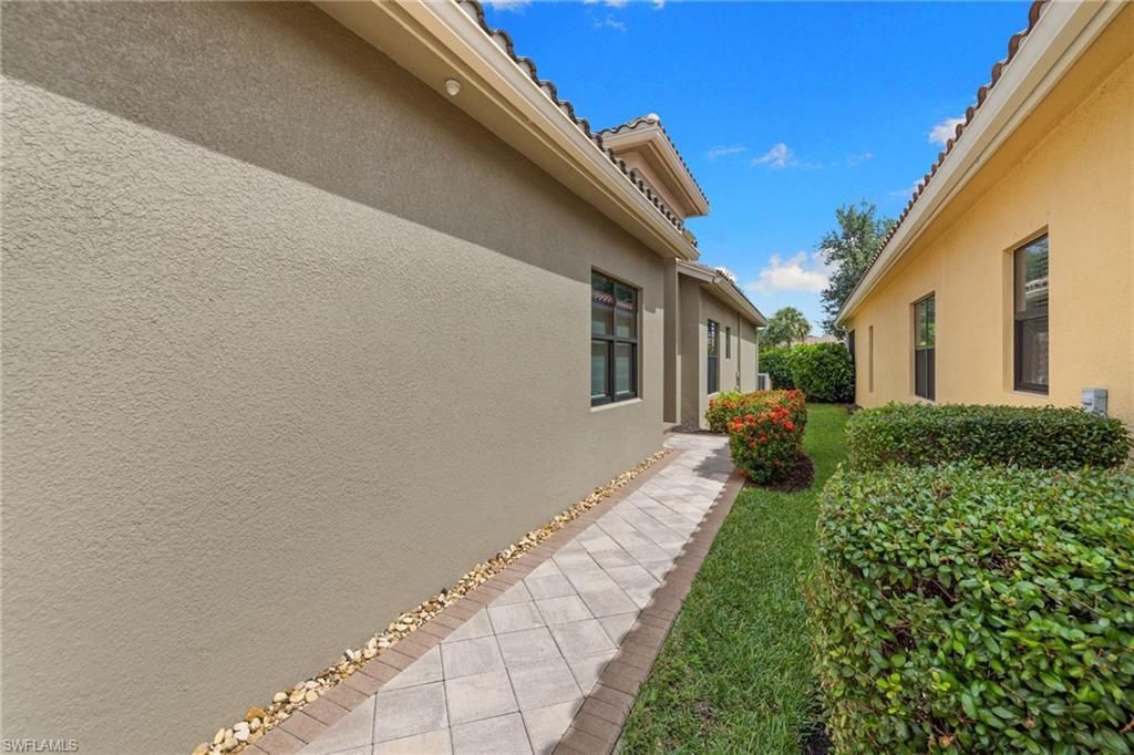 13437 Monticello Blvd, Naples, FL 34109 Photo