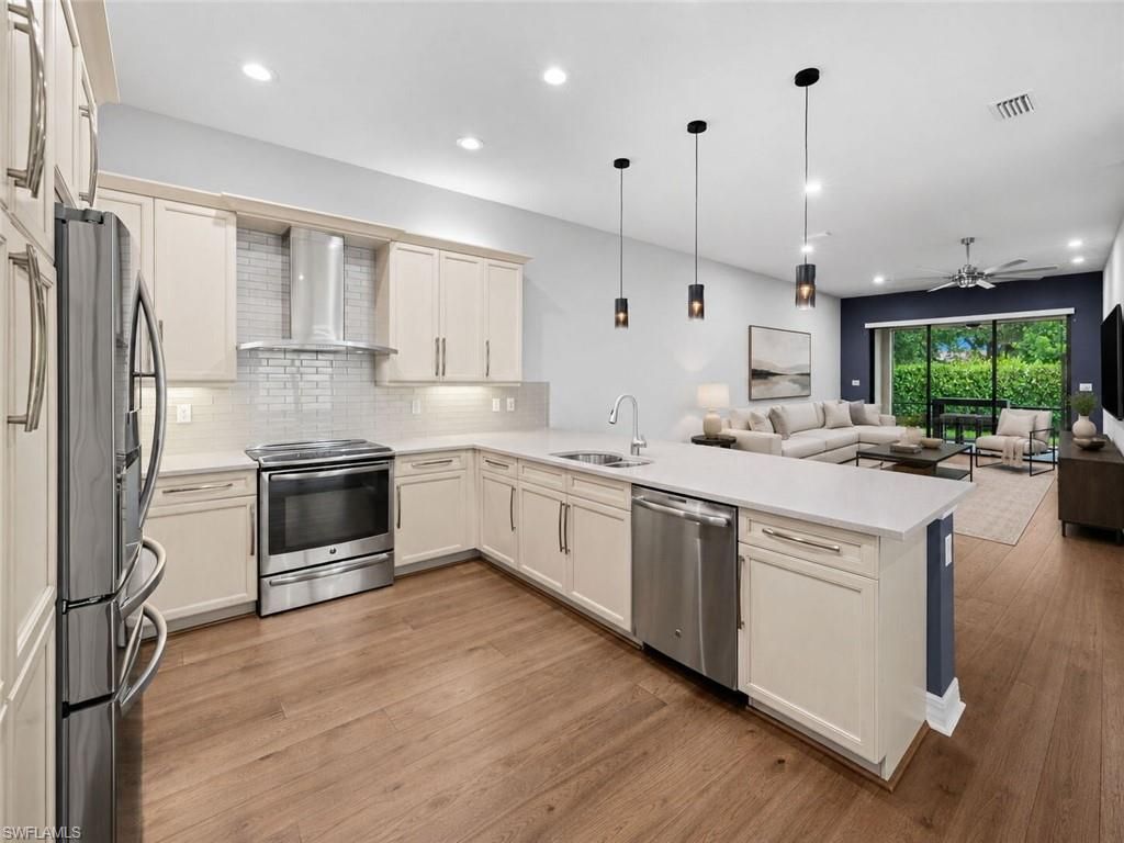 13437 Monticello Blvd, Naples, FL 34109 Photo
