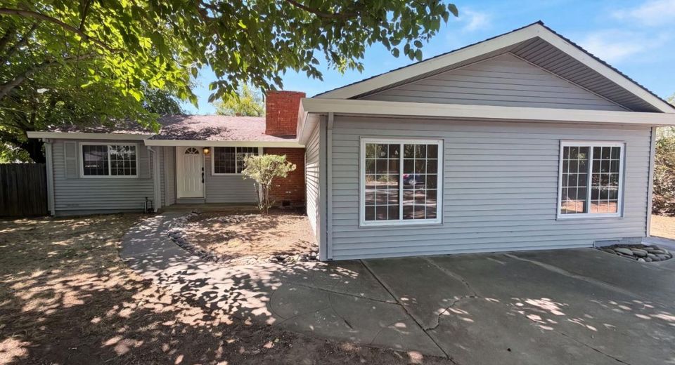 209 Bryan Ave, Roseville, CA 95661 Photo