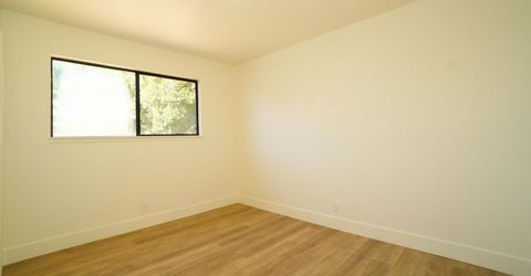 509 E Street, Roseville, CA 95678 Photo